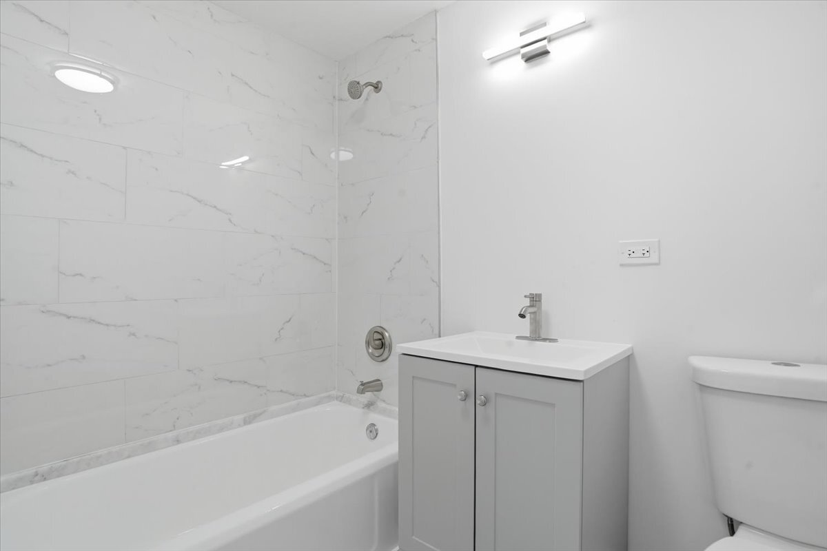 297 E Lakeview Avenue Property Photo 42