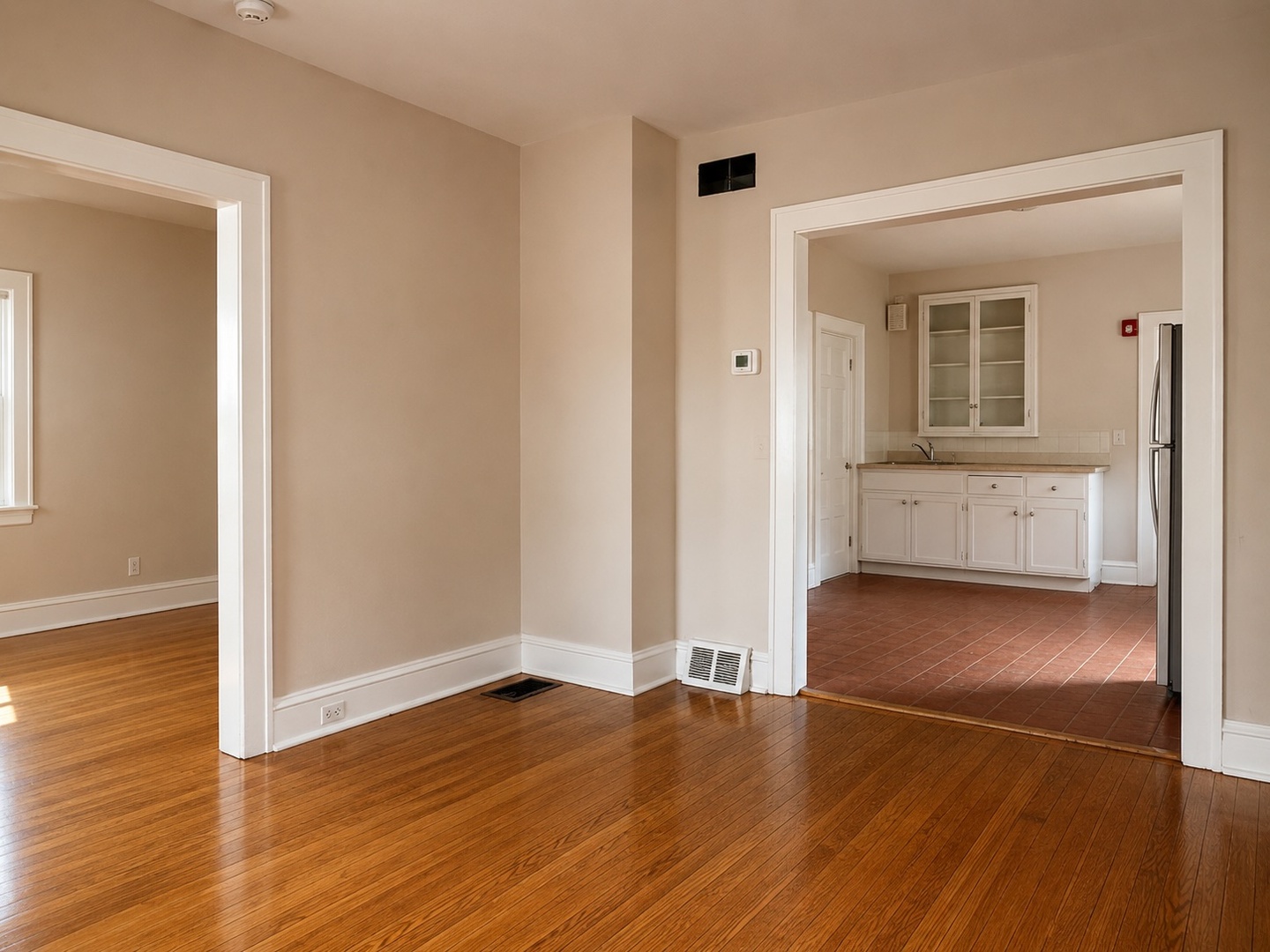 1907 2nd Street 200 Property Photo 4