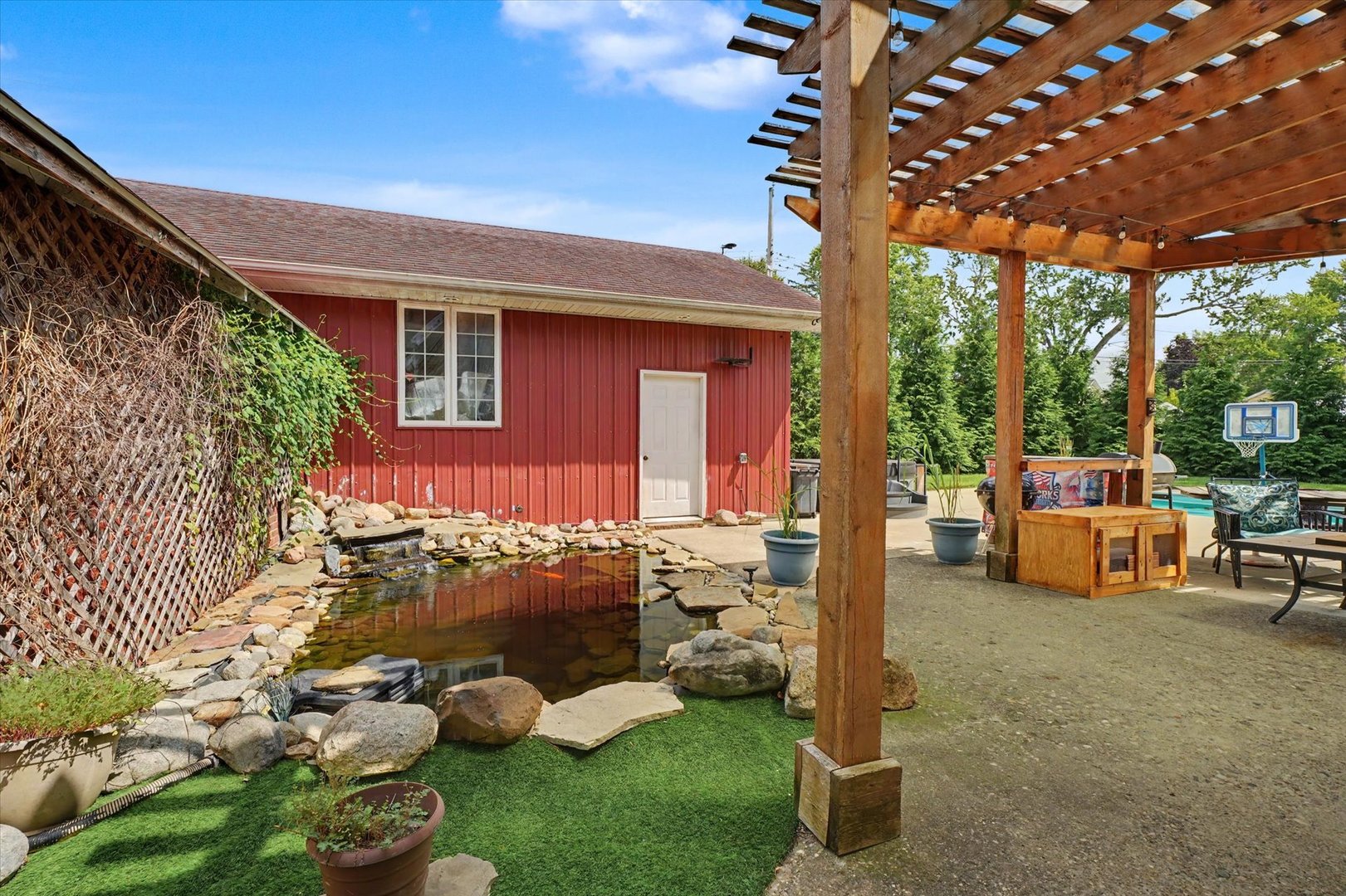 109 N Pine Street Property Photo 44