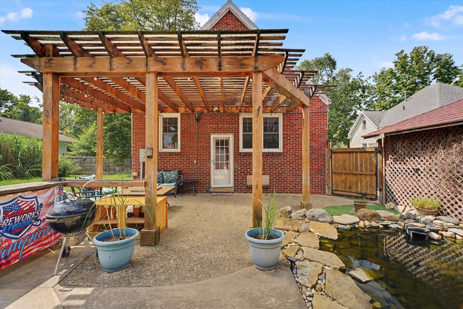 109 N Pine Street Property Photo 48