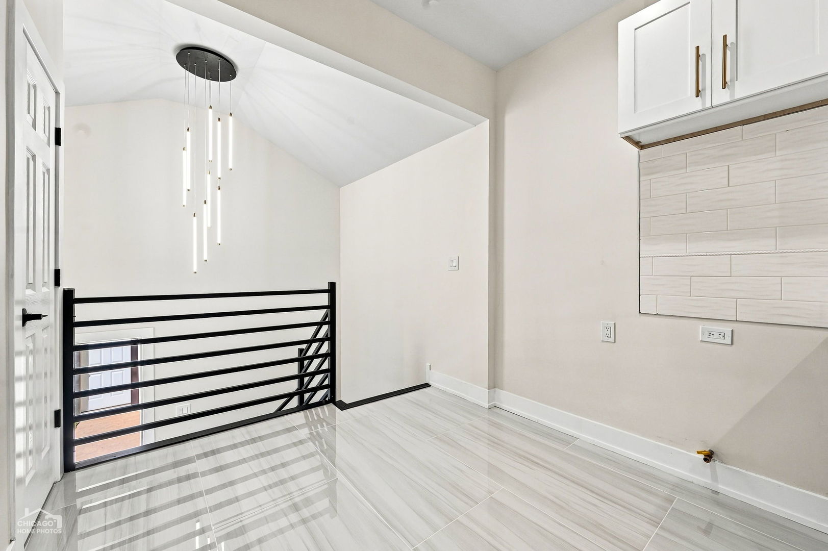 228 154th Place Property Photo 10