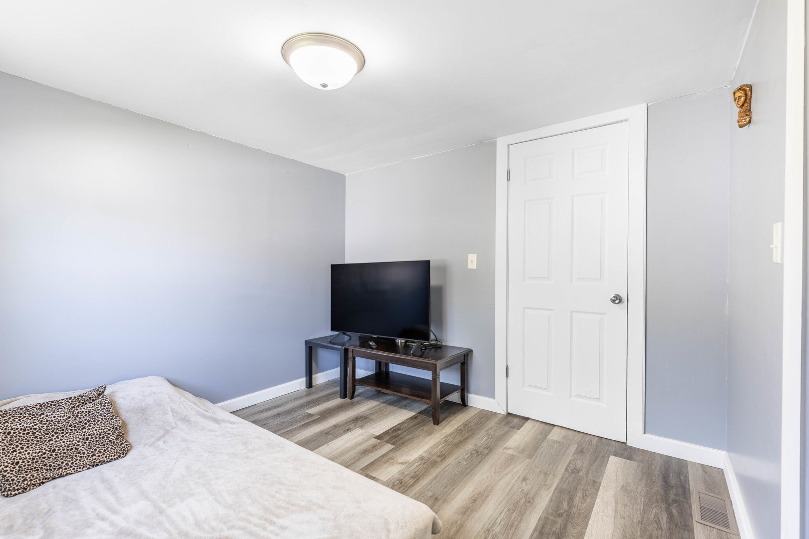 403 Spruce Drive Property Photo 11