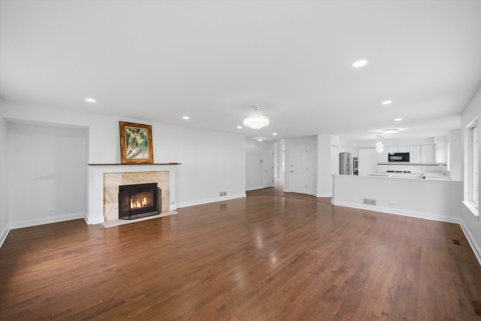 2210 Fieldcrest Drive Property Photo 7
