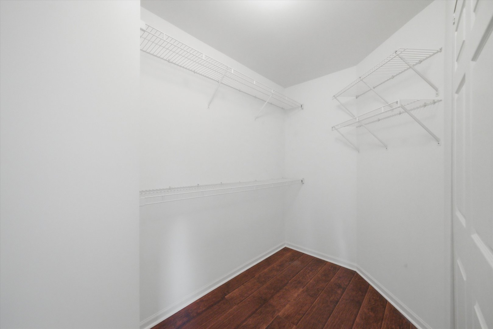 2210 Fieldcrest Drive Property Photo 21
