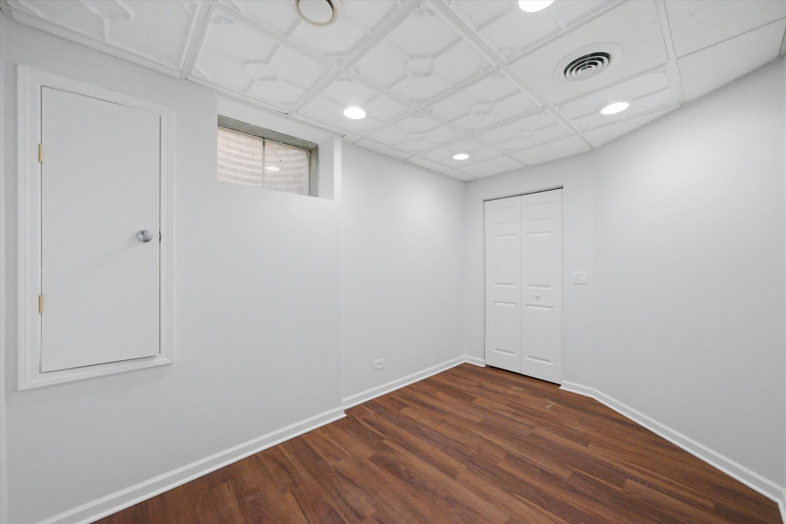 2210 Fieldcrest Drive Property Photo 23