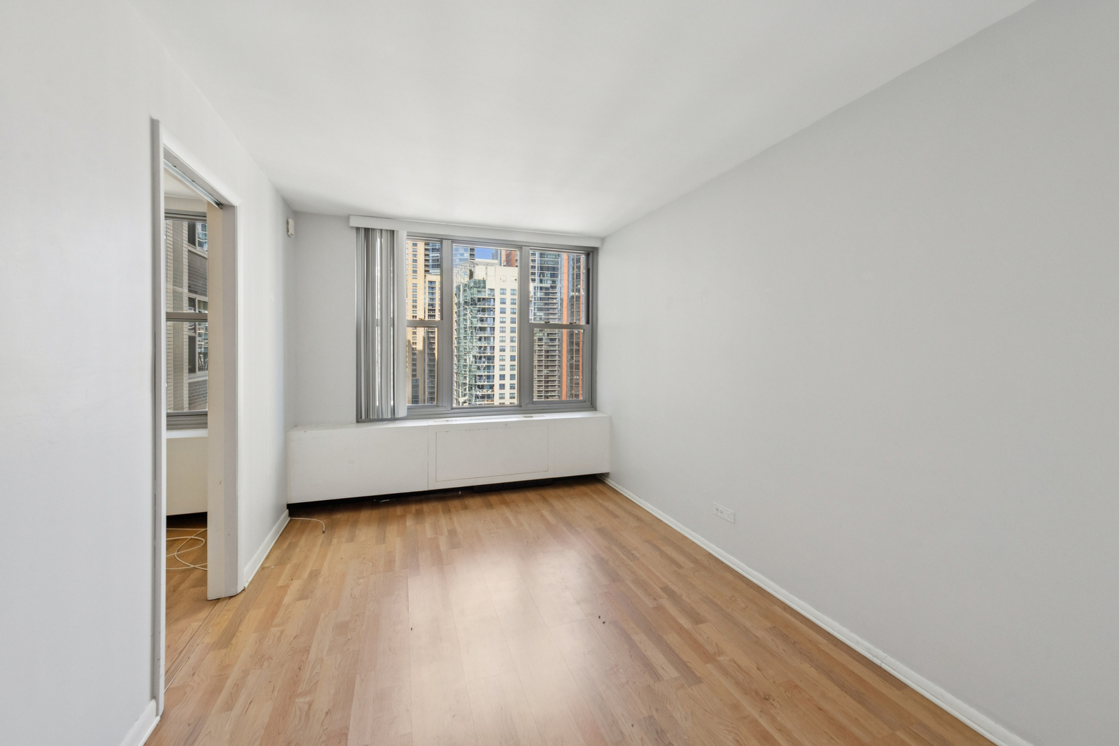 400 E Randolph Street 2502 Property Photo 10