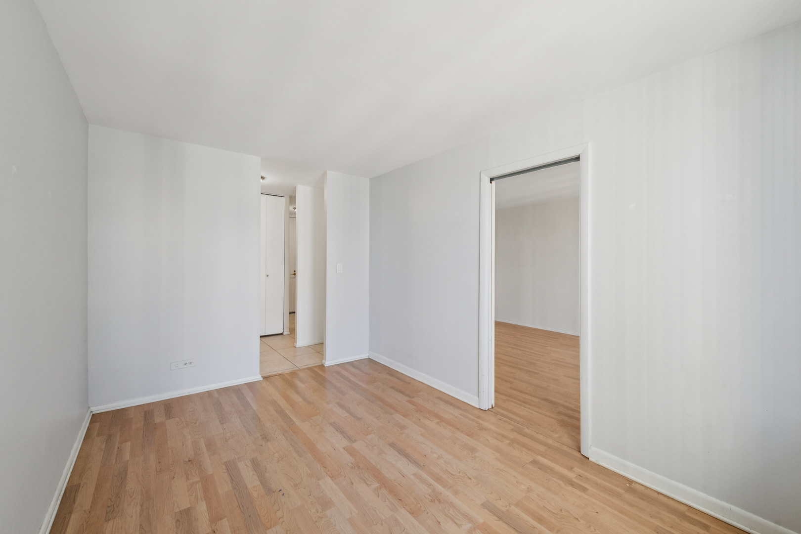 400 E Randolph Street 2502 Property Photo 11