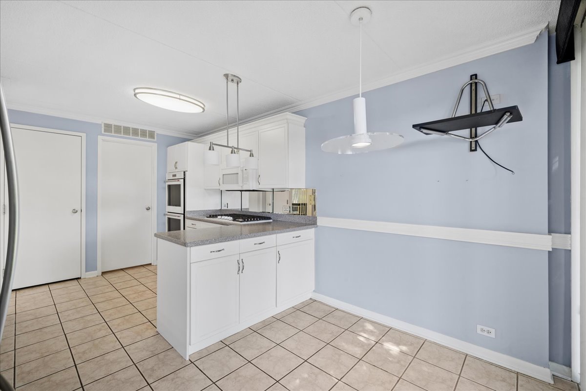 137 Avon Road Property Photo 8