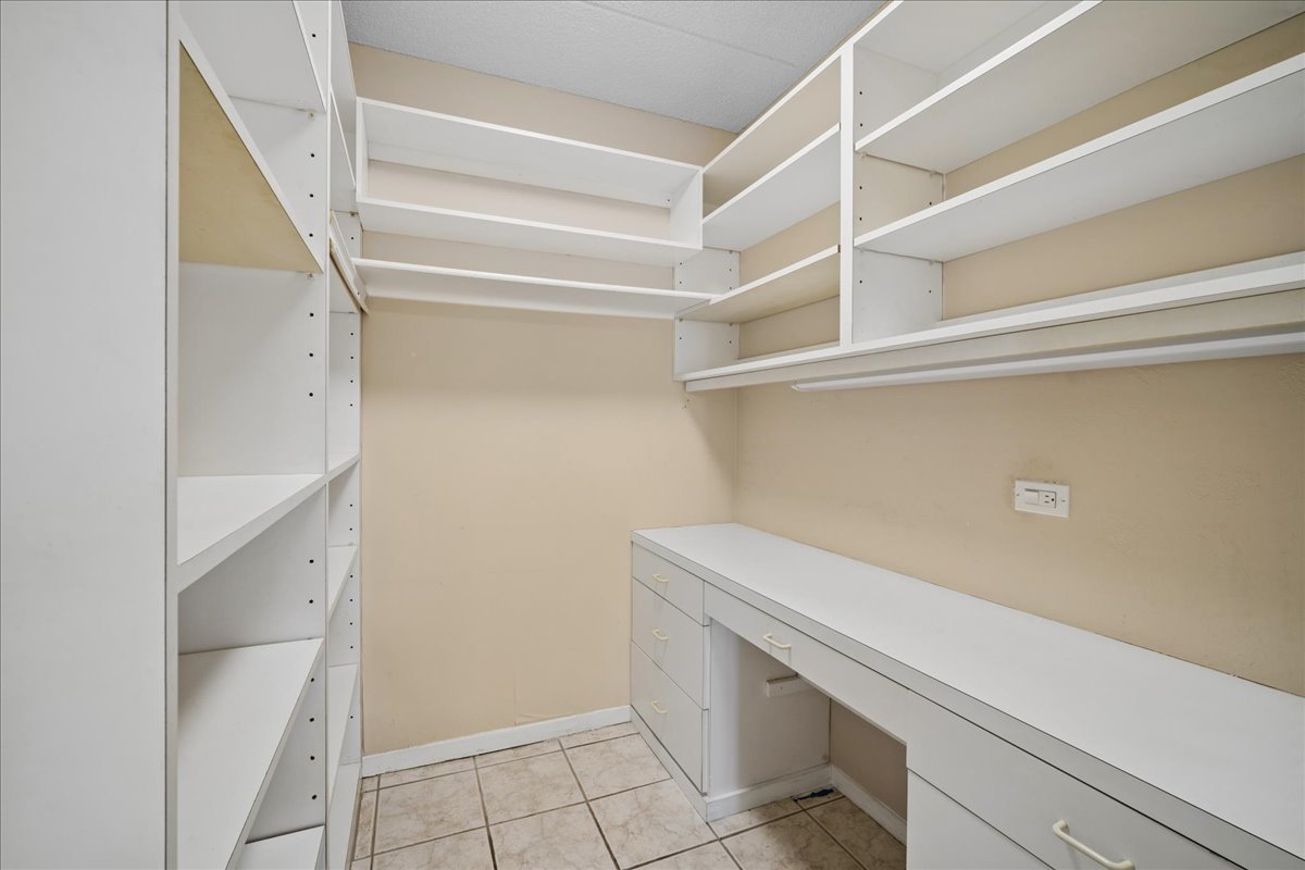 137 Avon Road Property Photo 9