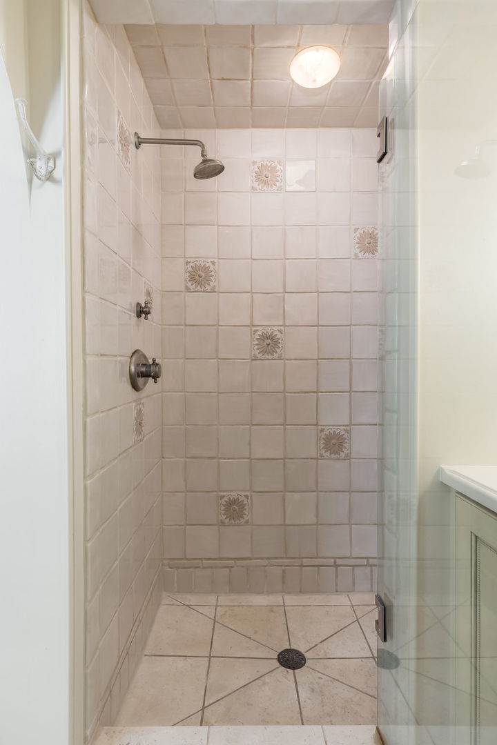 1135 N Kenilworth Avenue Property Photo 37