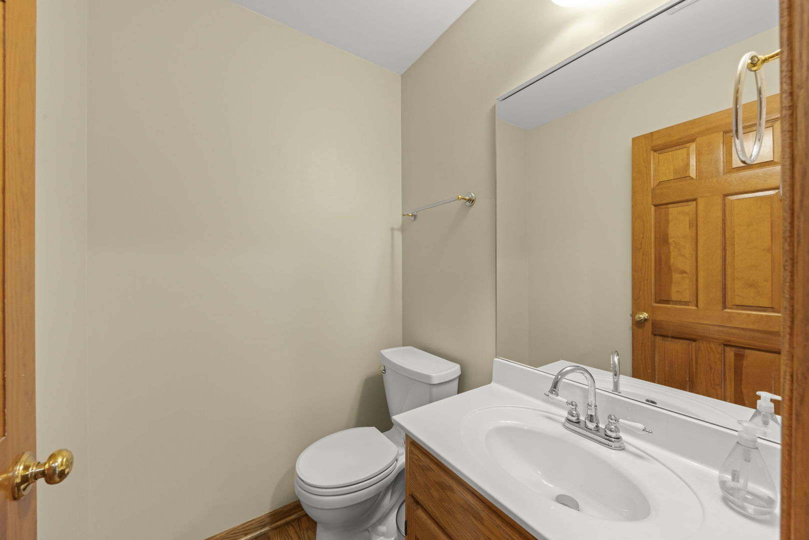 1n145 Glenrise Court Property Photo 15