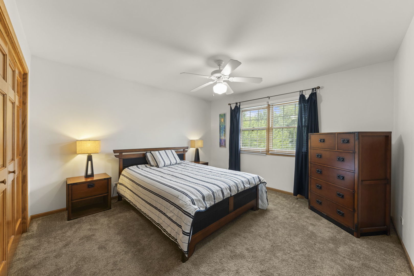 1n145 Glenrise Court Property Photo 26