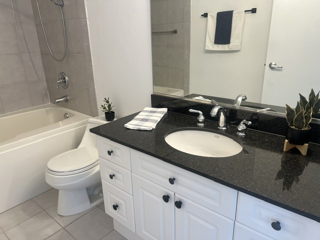 512 N Mcclurg Court 5210 Property Photo 21