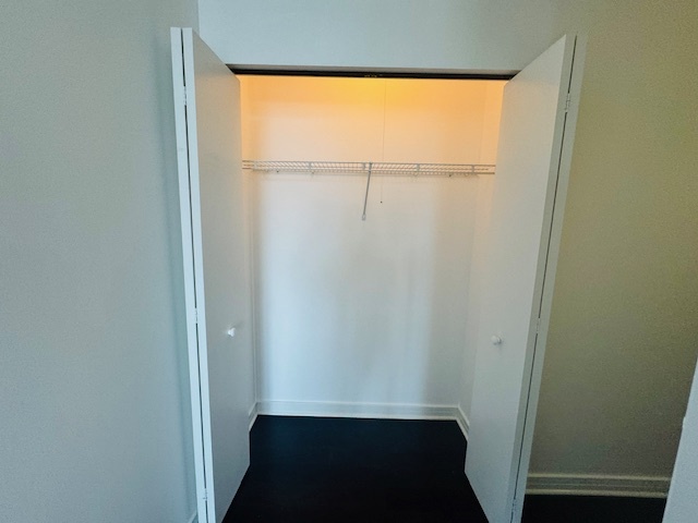 512 N Mcclurg Court 5210 Property Photo 27