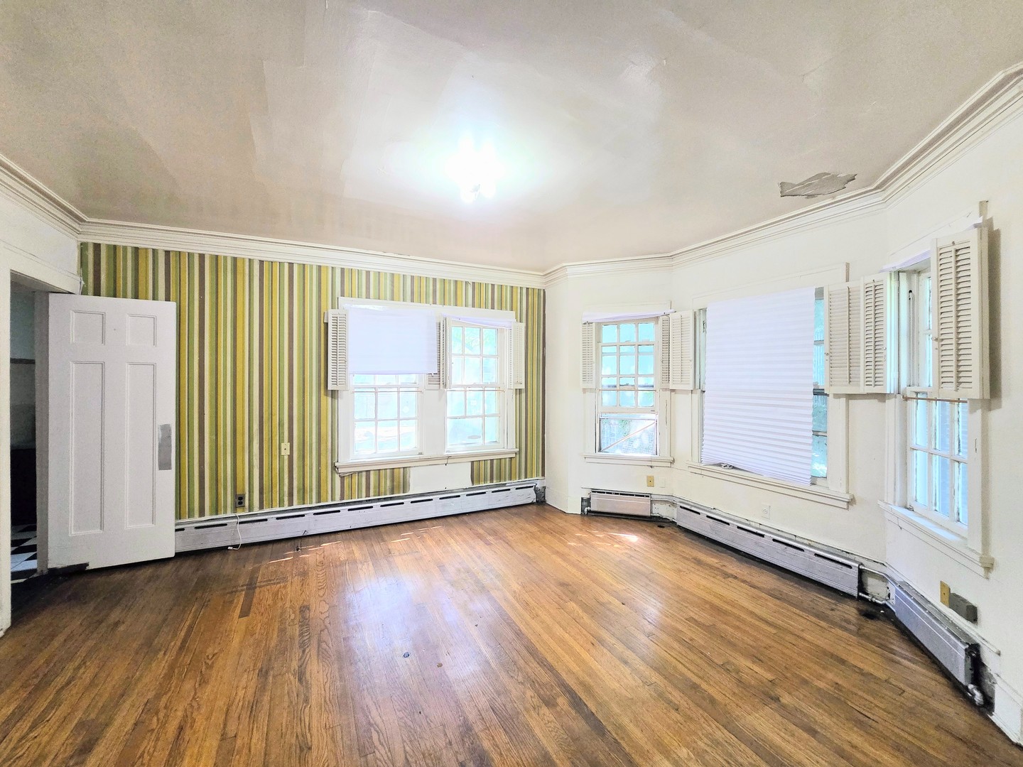 6845 S Chappel Avenue Property Photo 3
