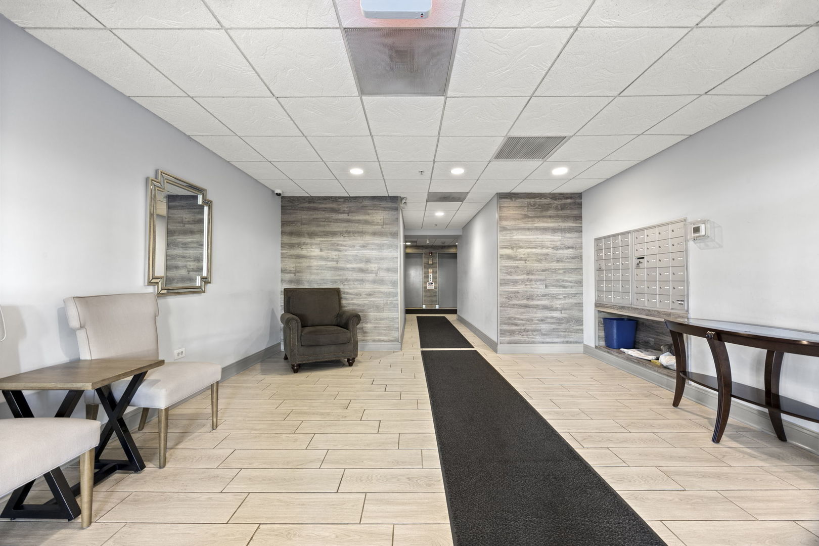 2020 Saint Regis Drive 605 Property Photo 2