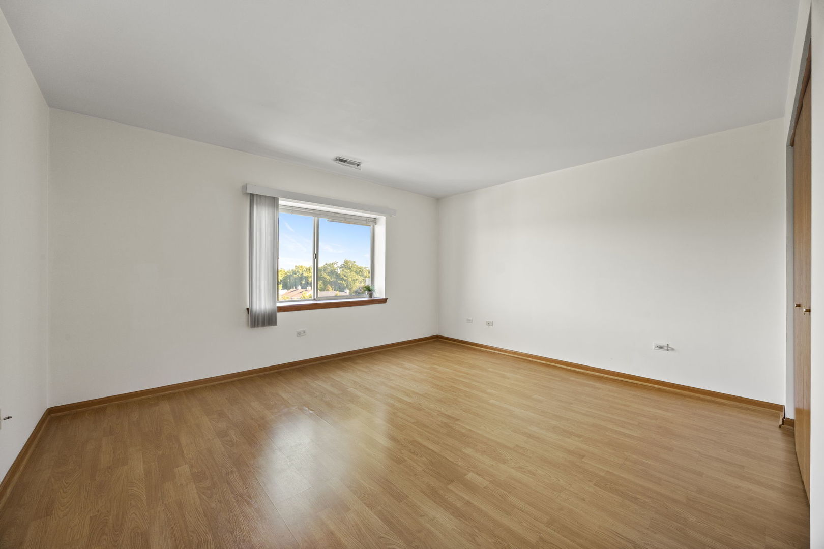 2020 Saint Regis Drive 605 Property Photo 10
