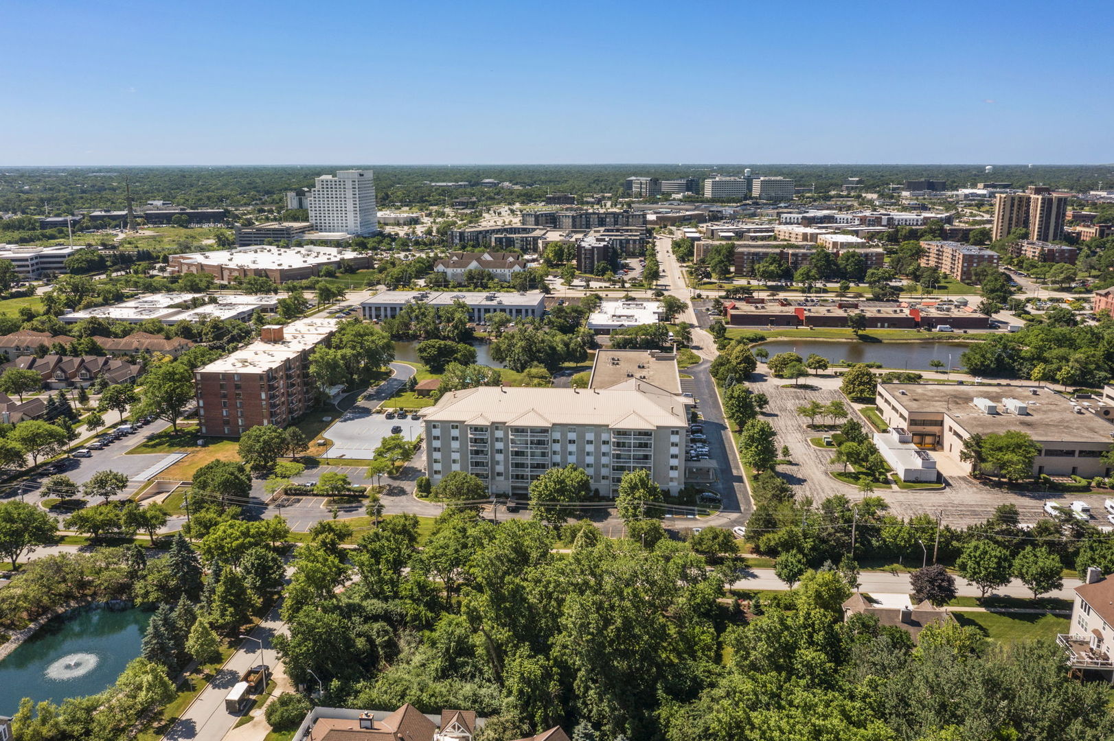 2020 Saint Regis Drive 605 Property Photo 16