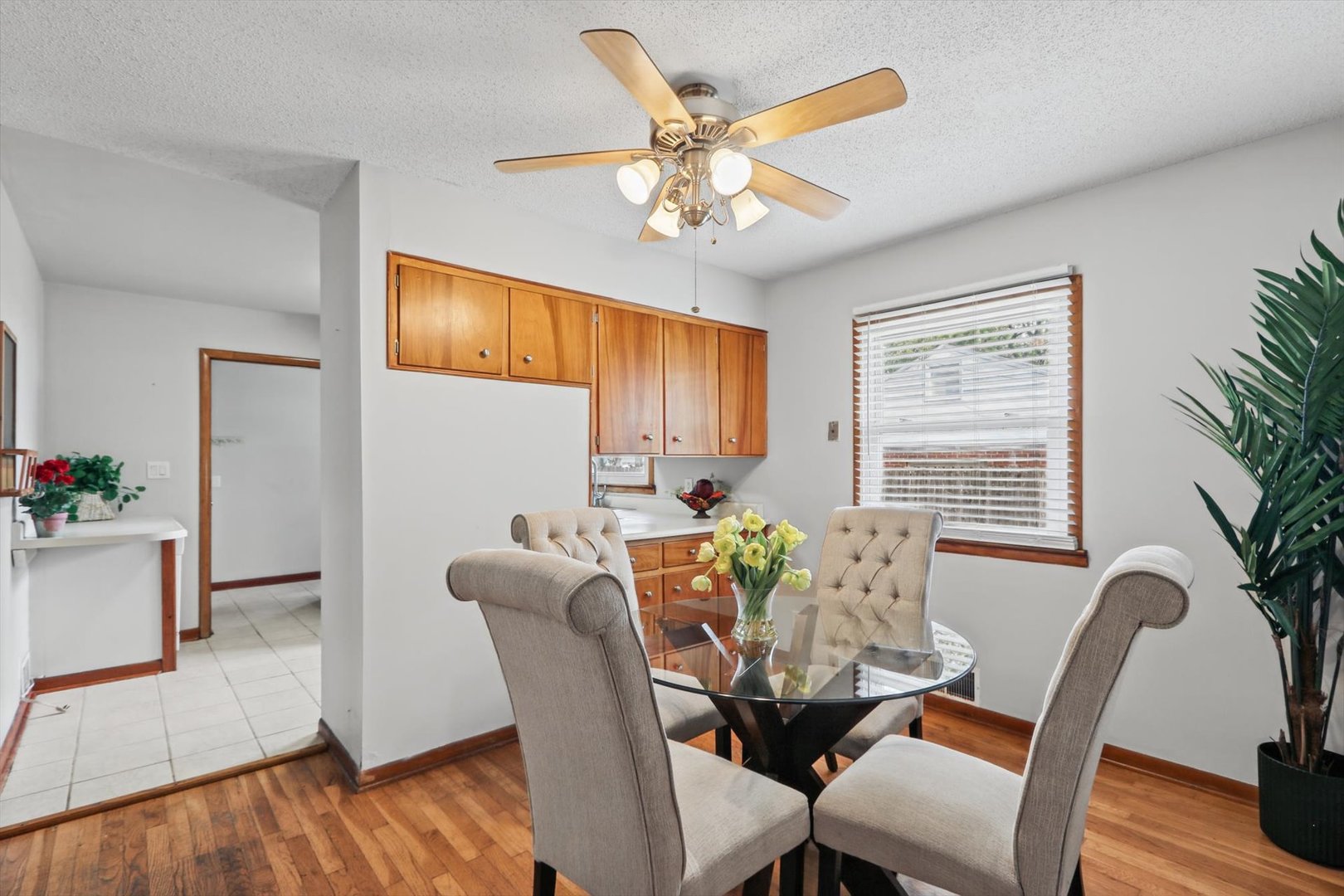 1802 Peach Street Property Photo 9