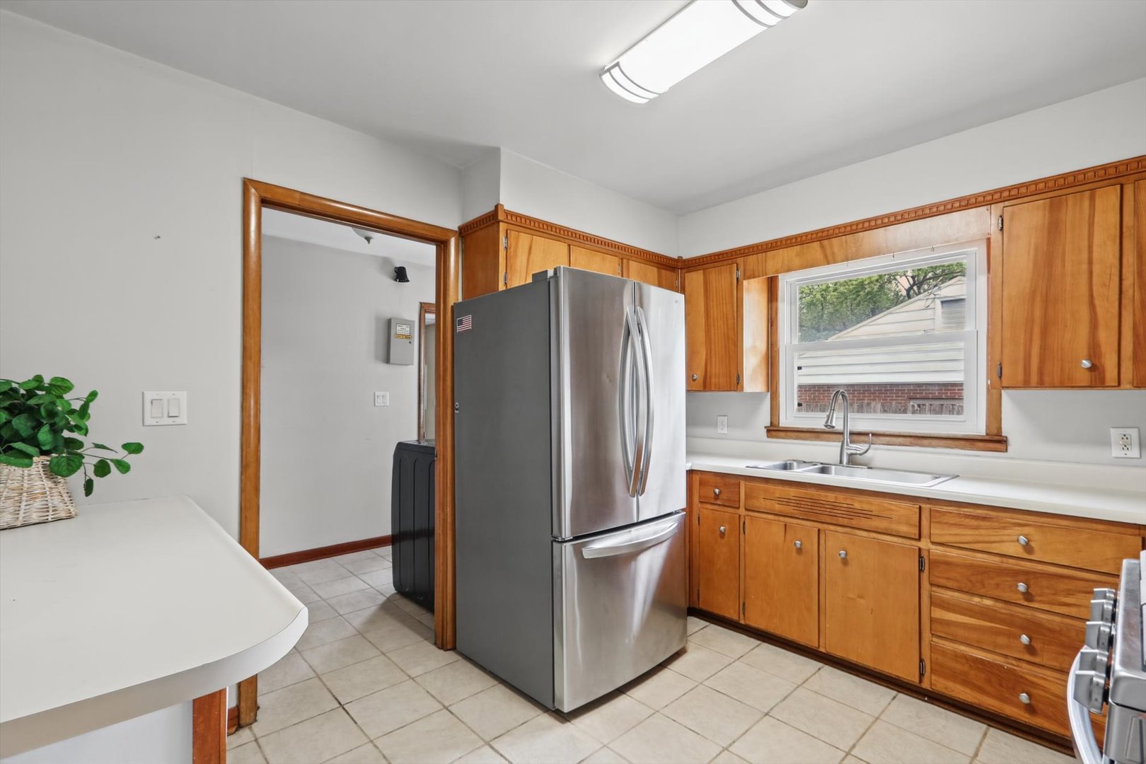 1802 Peach Street Property Photo 10