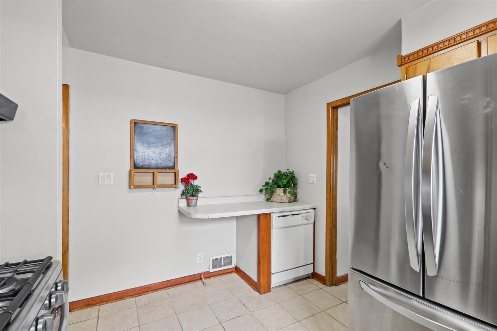 1802 Peach Street Property Photo 12