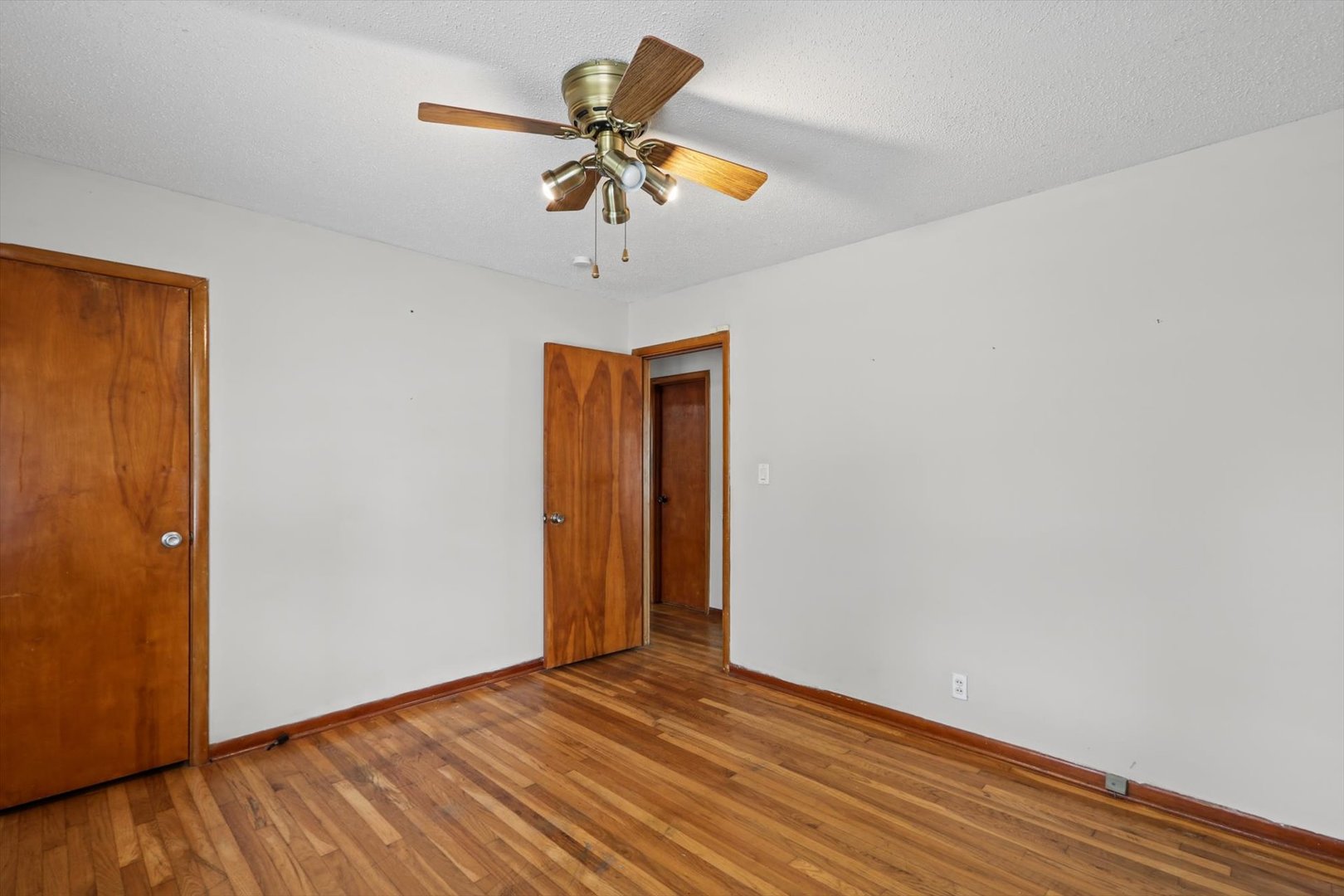 1802 Peach Street Property Photo 16