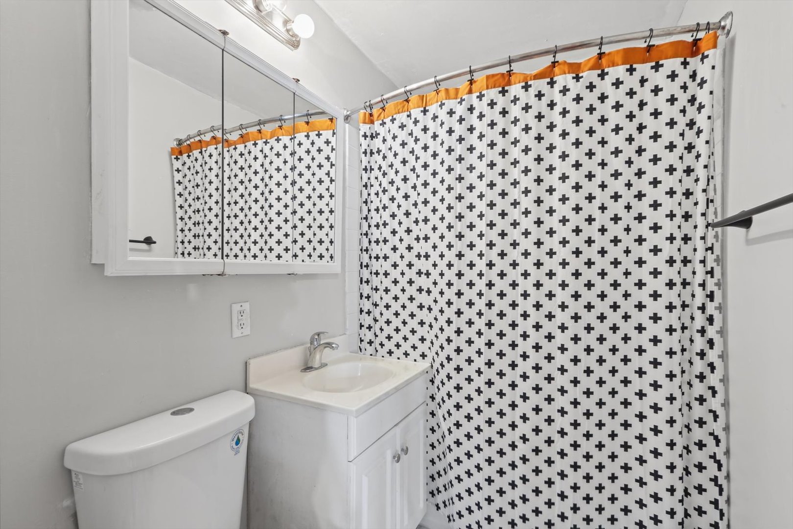 1802 Peach Street Property Photo 22
