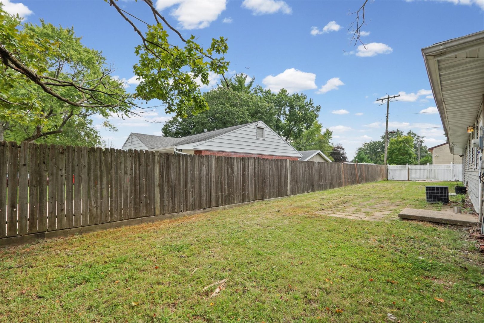 1802 Peach Street Property Photo 28