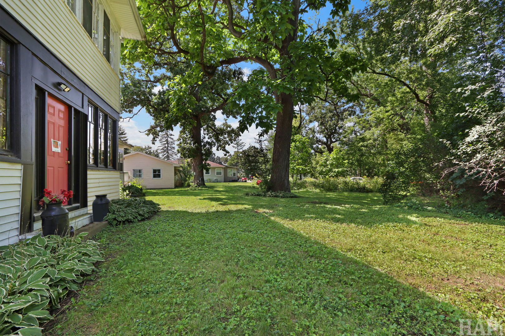 25036 W 1st Street Property Photo 6