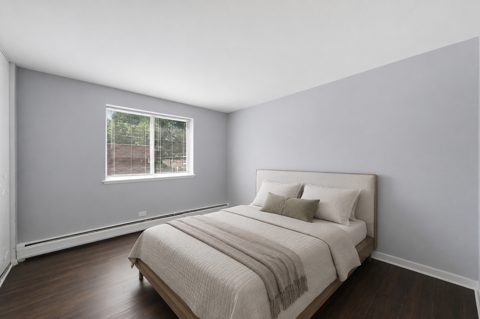 7320 N Rogers Avenue 210 Property Photo 8