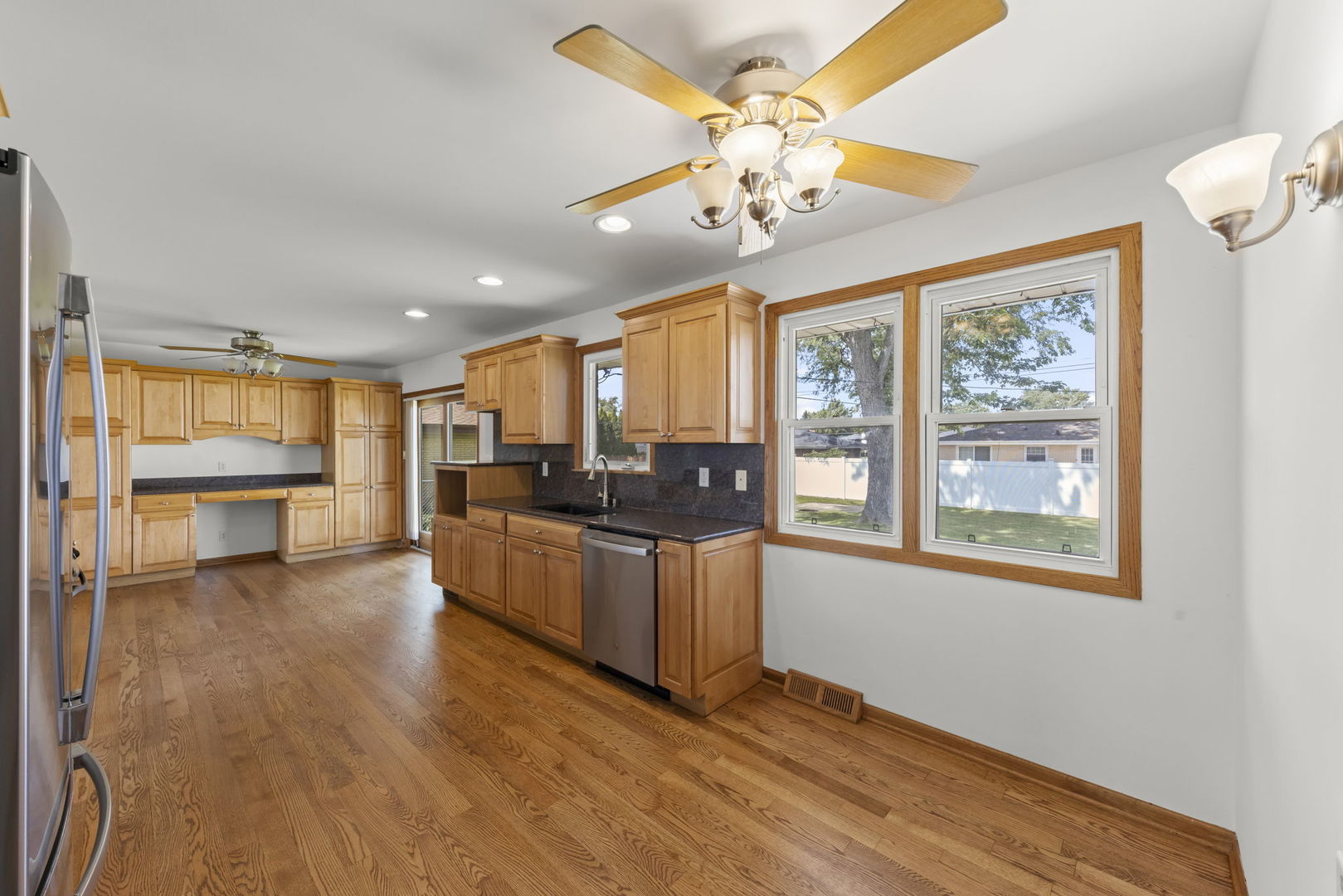 6120 W 129th Street Property Photo 18