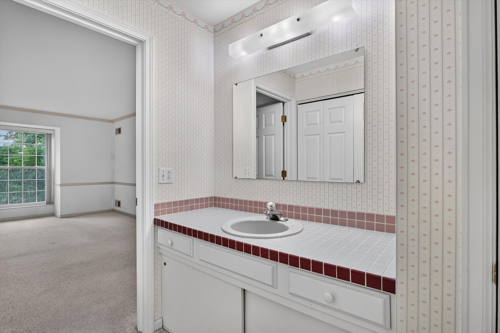 5200 Carriageway Drive 317 Property Photo 23