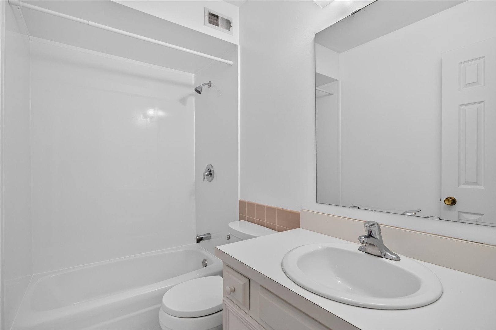 5200 Carriageway Drive 317 Property Photo 27