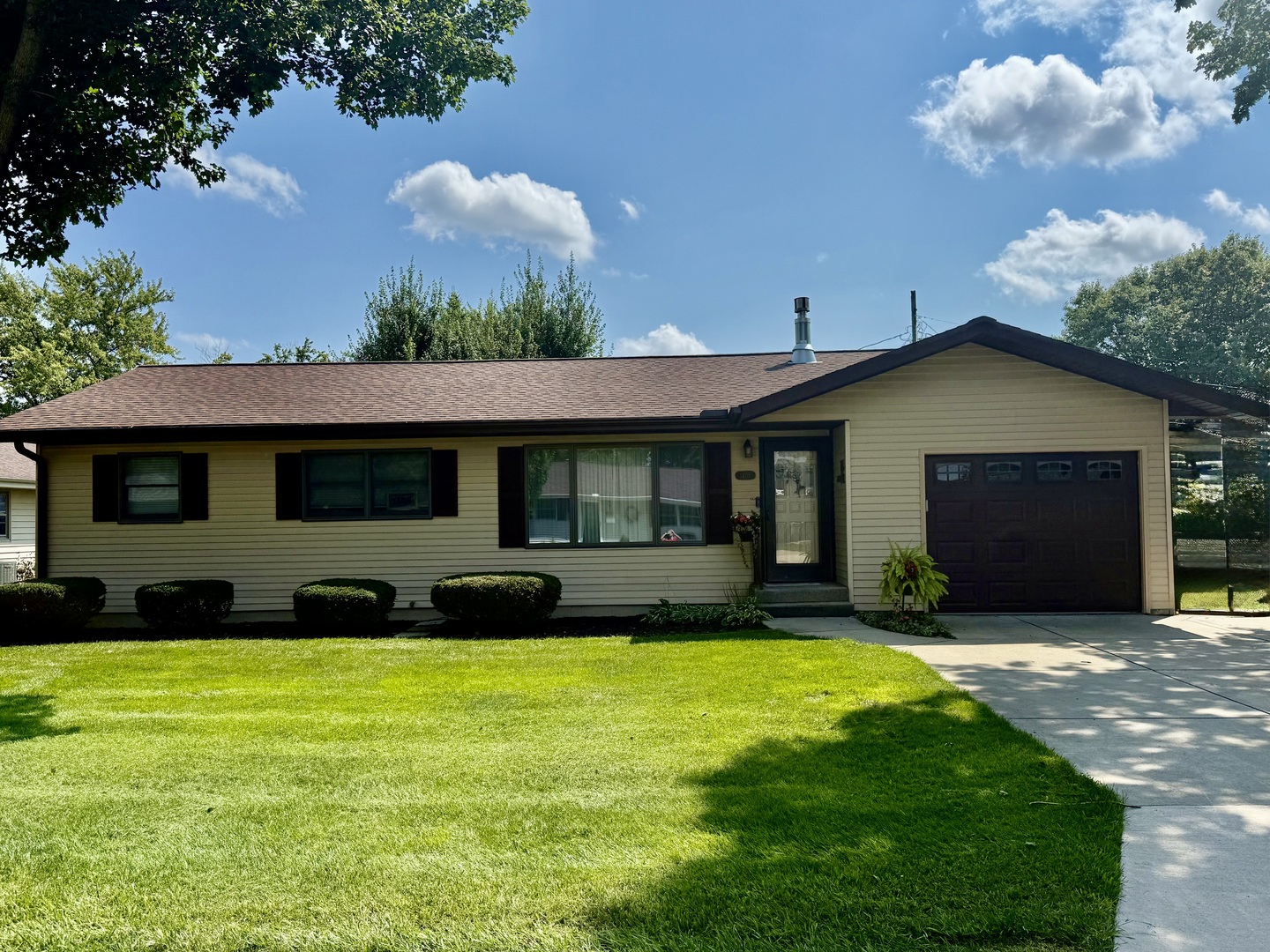 1408 23rd Street Property Photo 1