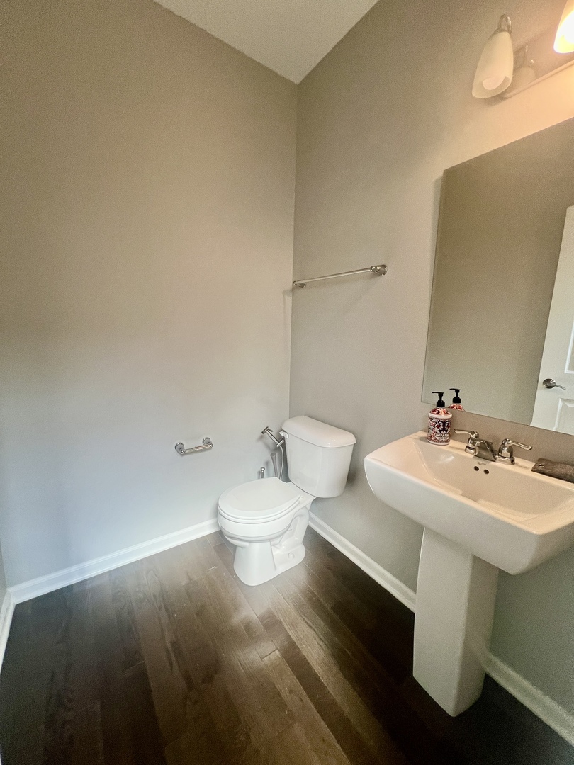 828 Center Street Property Photo 11