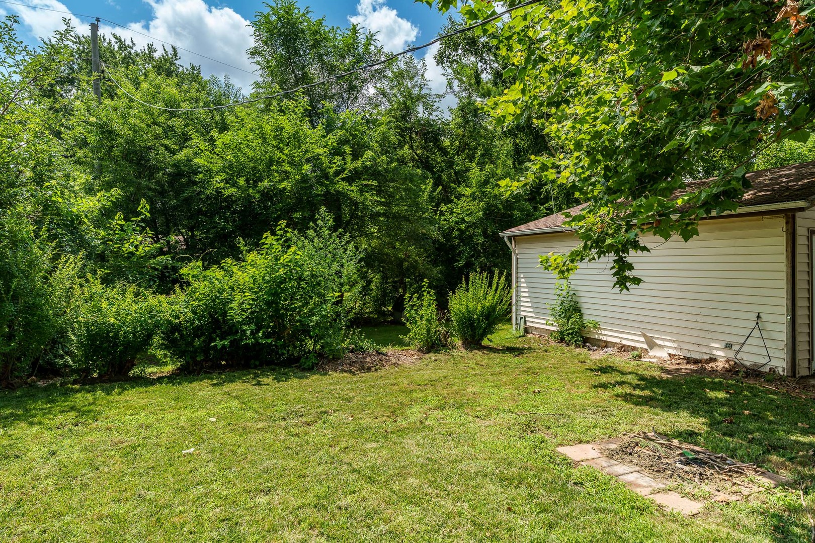 4715 Cleveland Avenue Property Photo 5