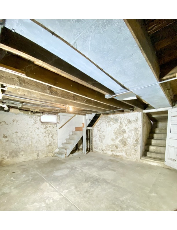 626 Bent Street Property Photo 23