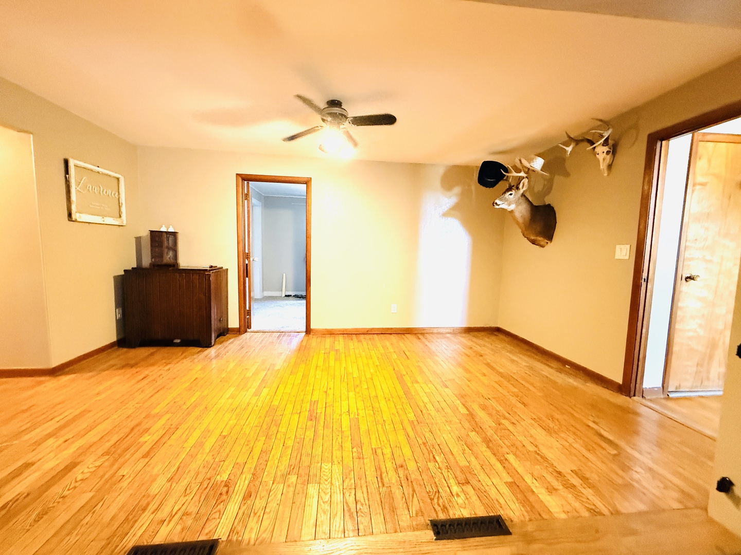 575 E Main Street Property Photo 10