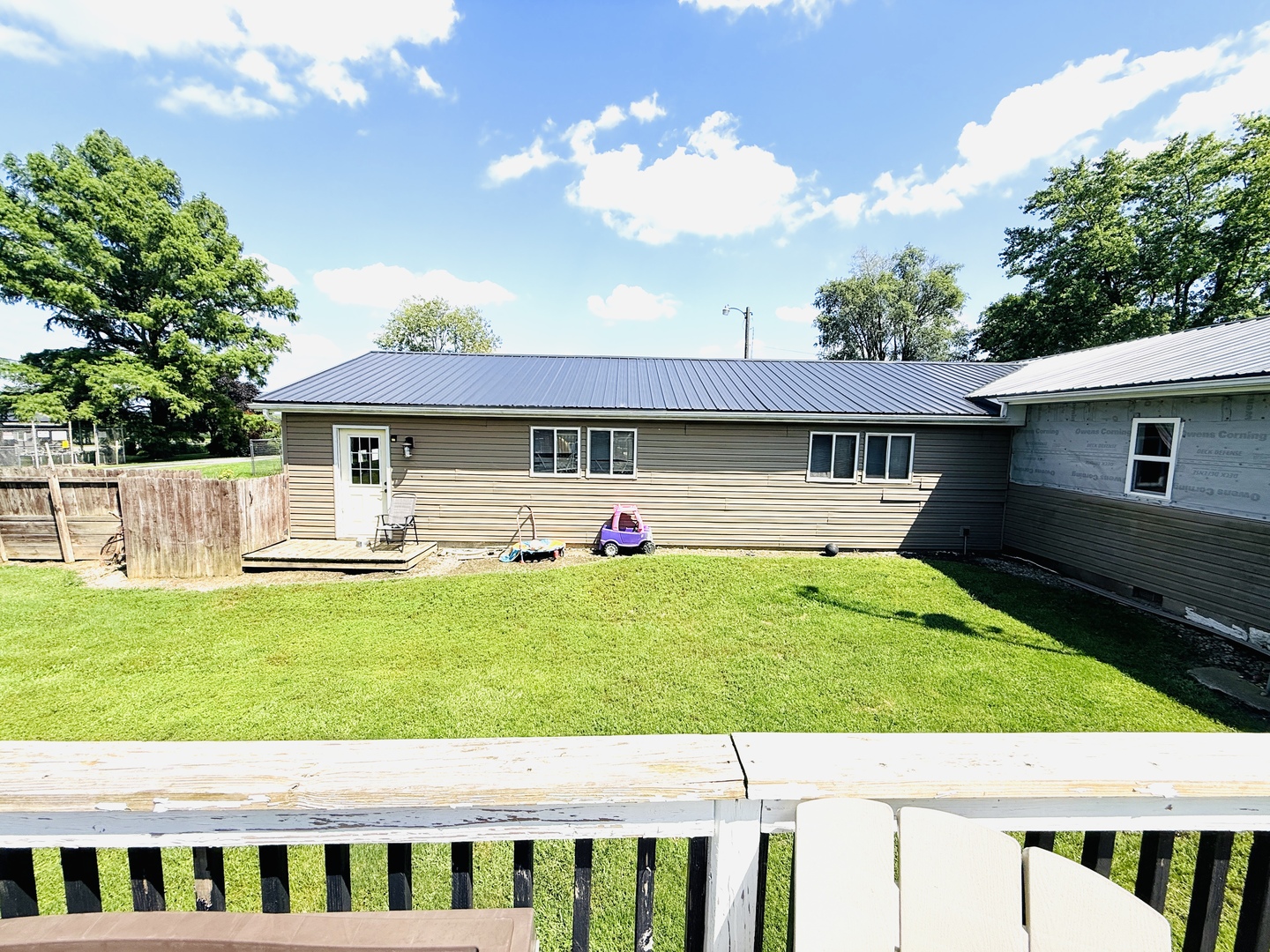 575 E Main Street Property Photo 18