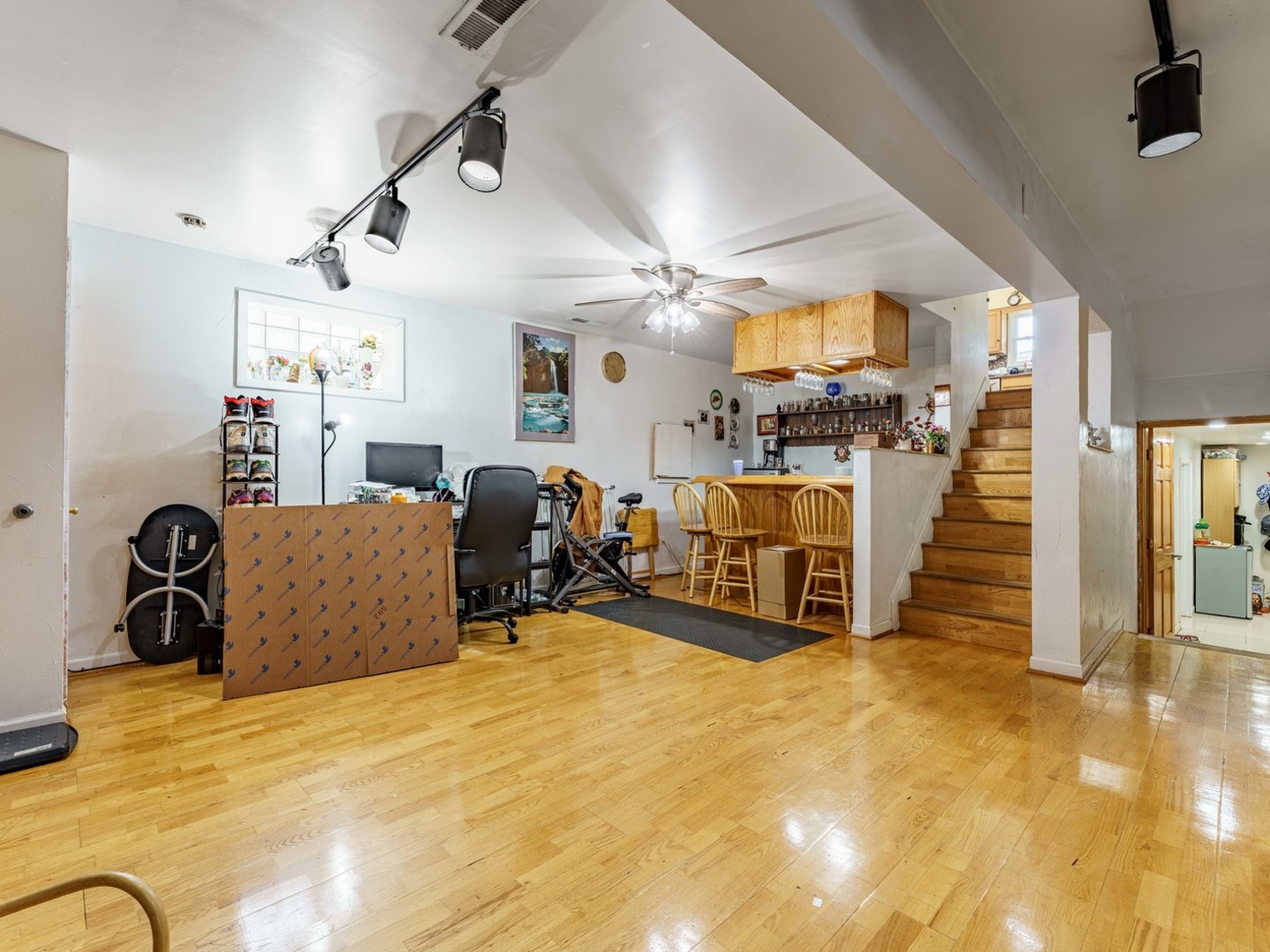 2n565 Euclid Avenue Property Photo 15