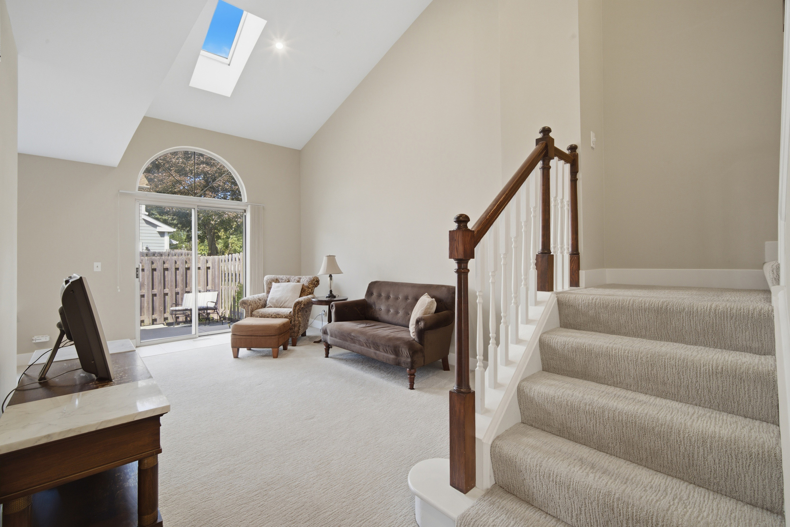 224 Woodstone Circle Property Photo 3