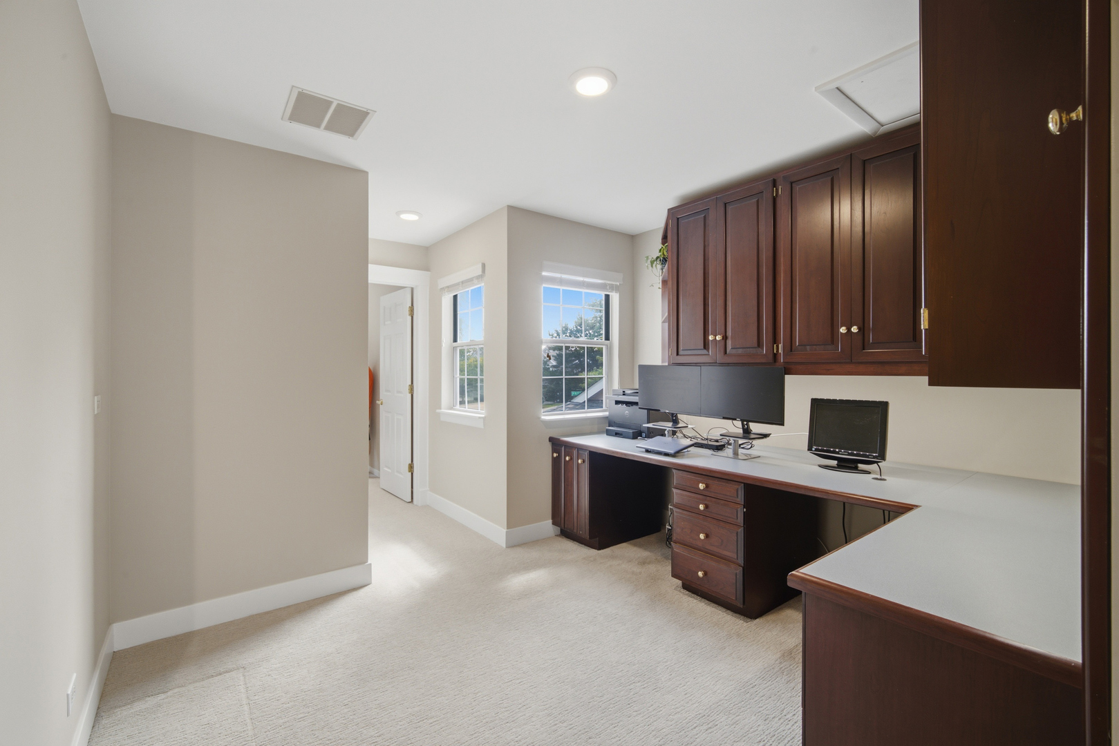 224 Woodstone Circle Property Photo 19