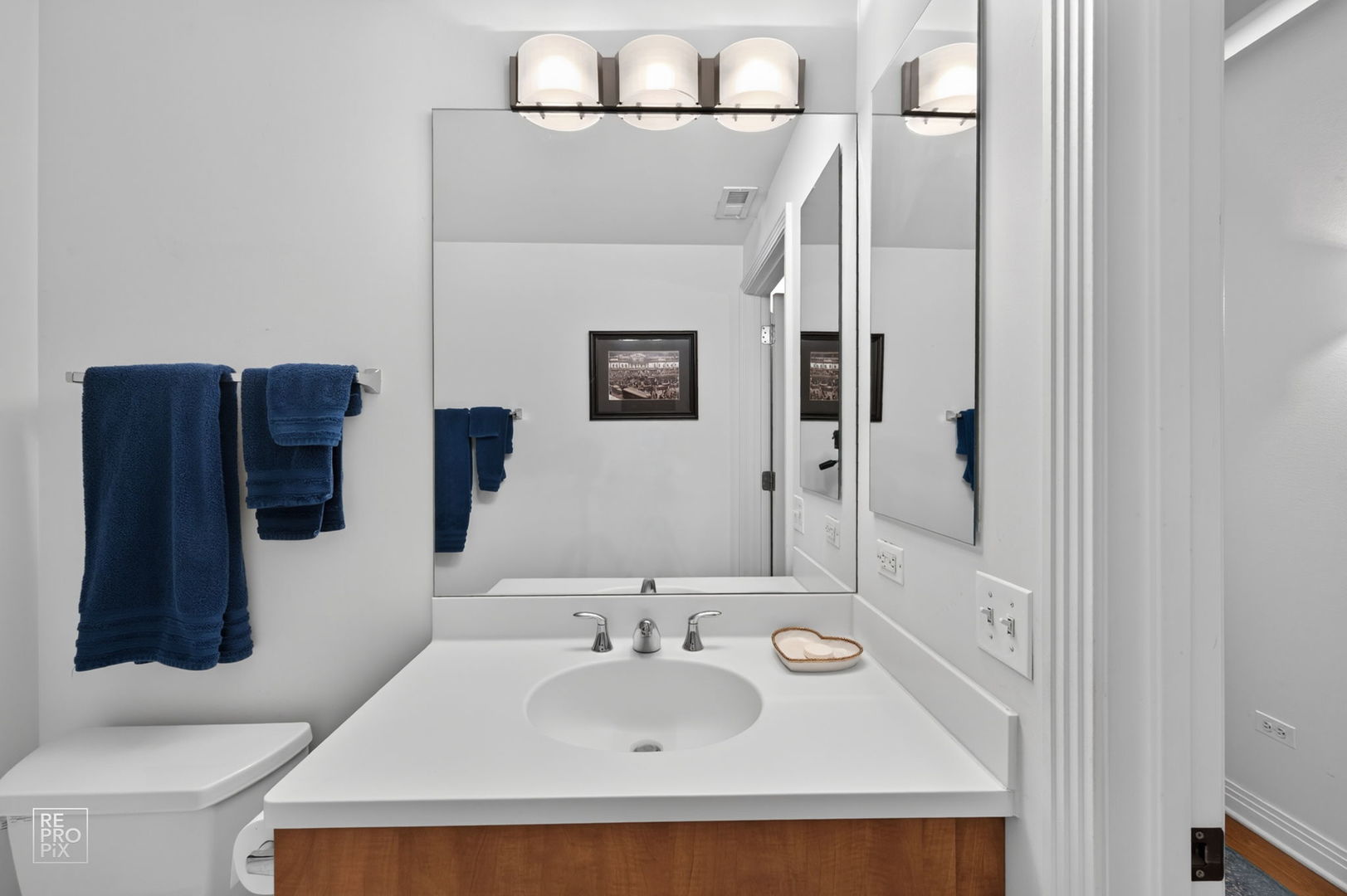565 W Quincy Street 515 Property Photo 13