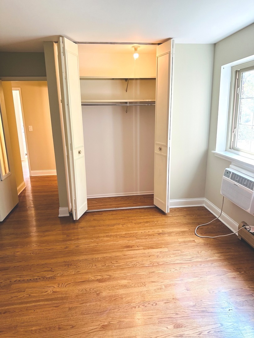 6300 W Irving Park Road 202 Property Photo 6