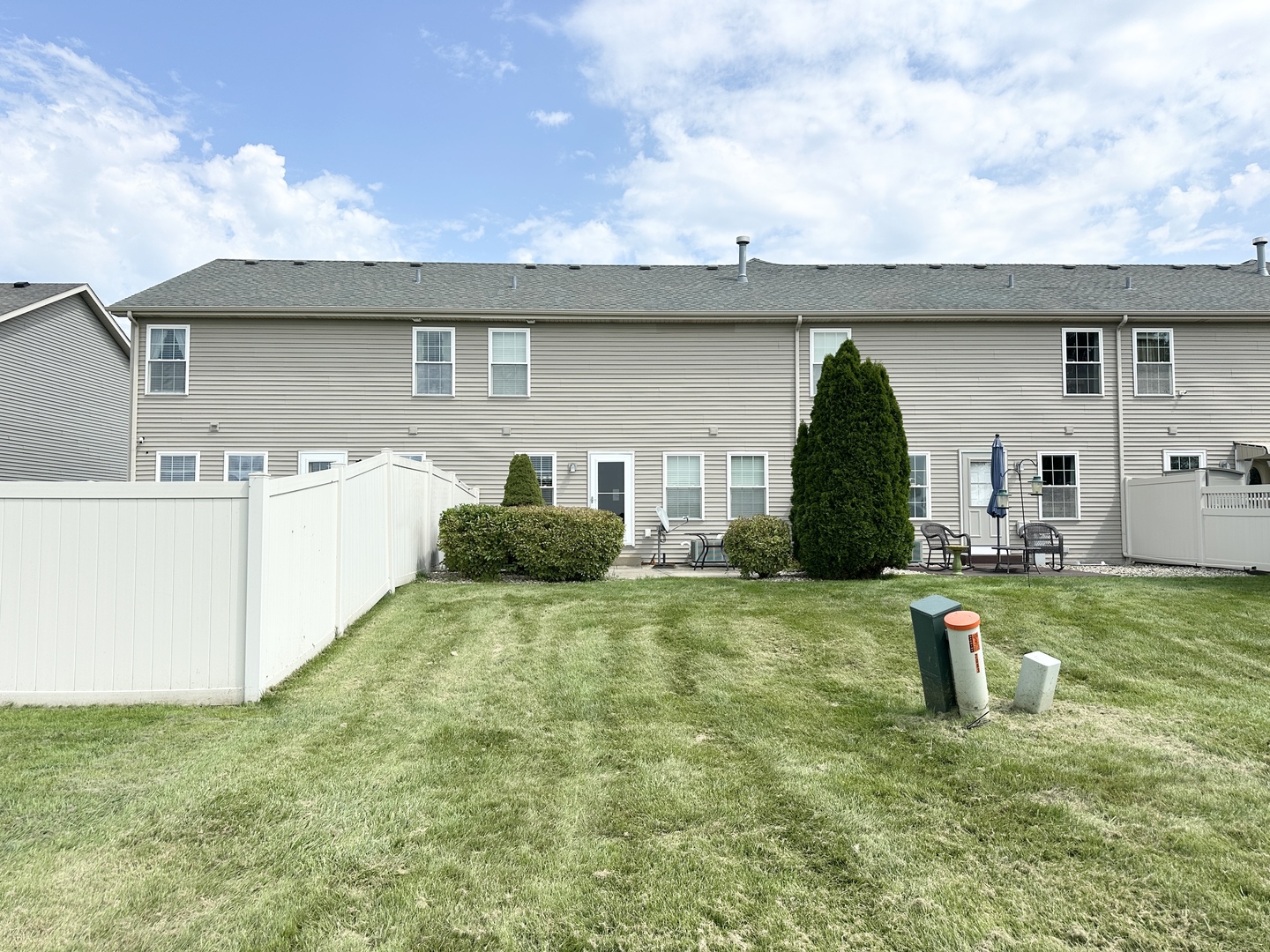 2083 Summerfield Lane Property Photo 9