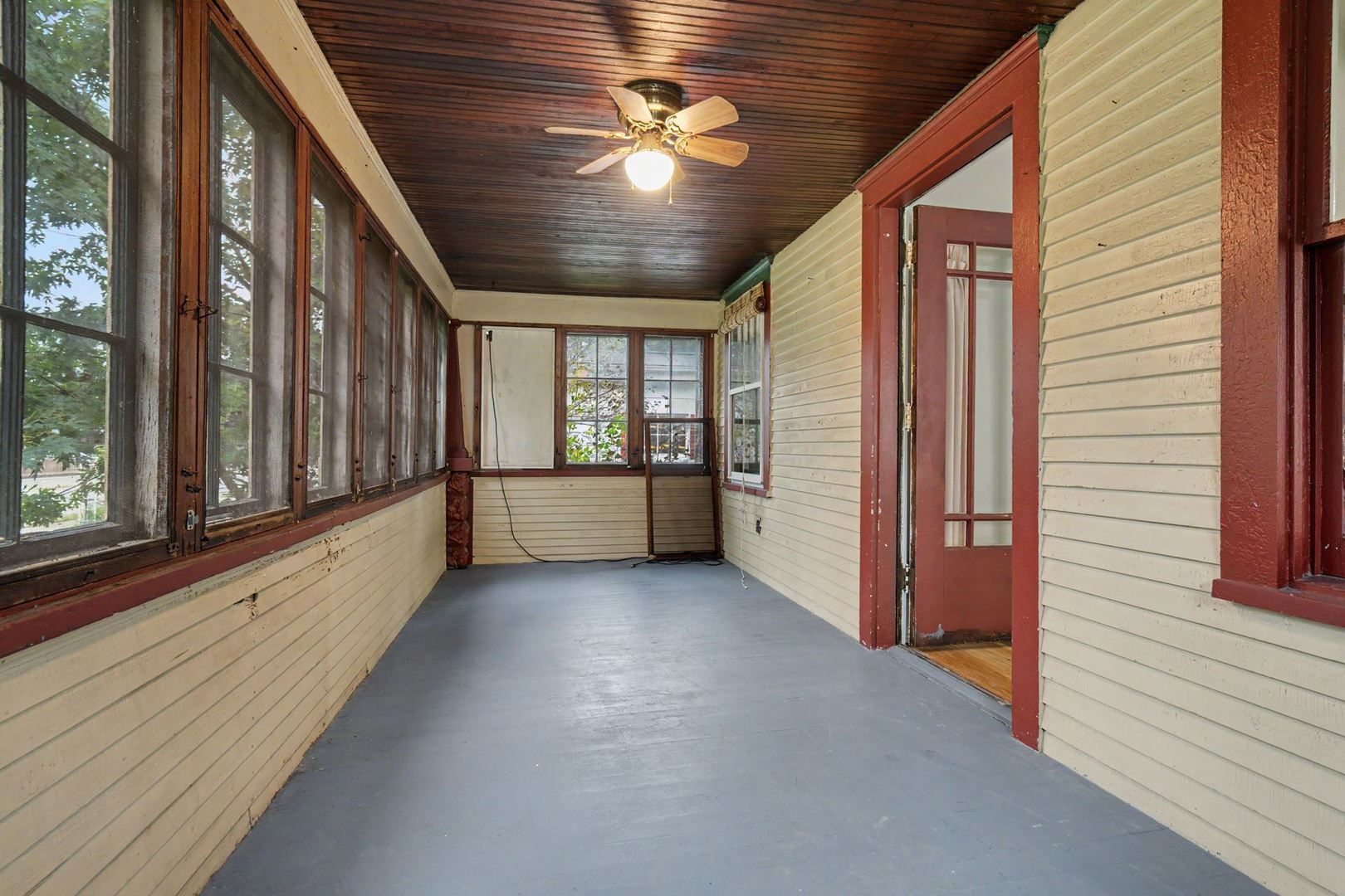 1508 N Linden Street Property Photo 4