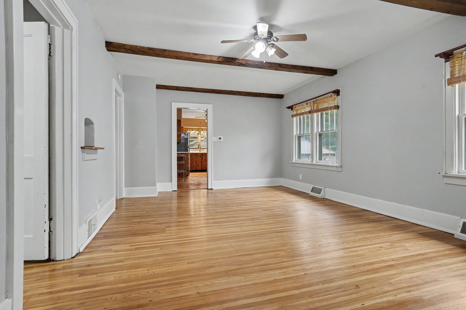 1508 N Linden Street Property Photo 8