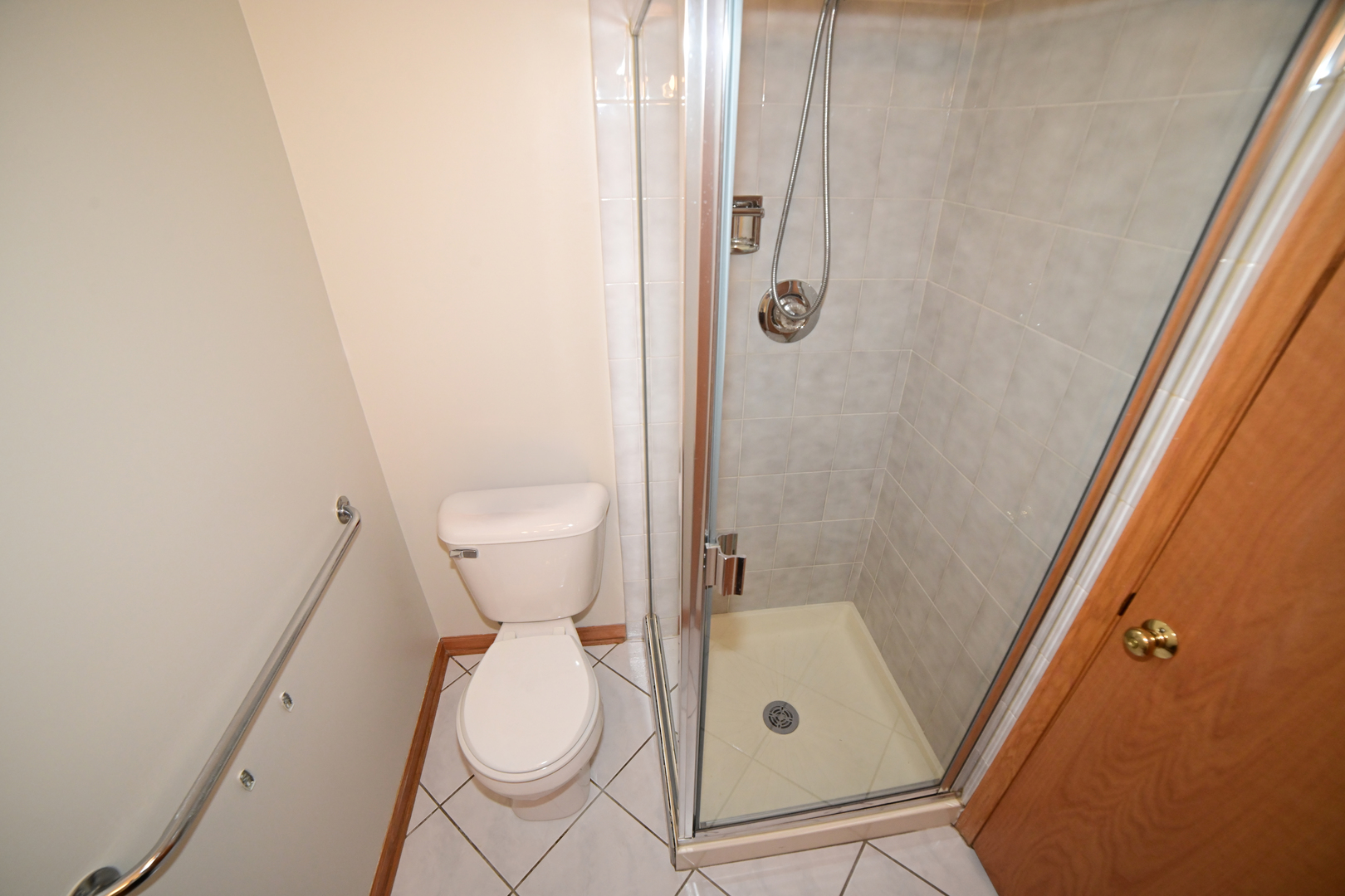 5805 W Eddy Street 1d Property Photo 11