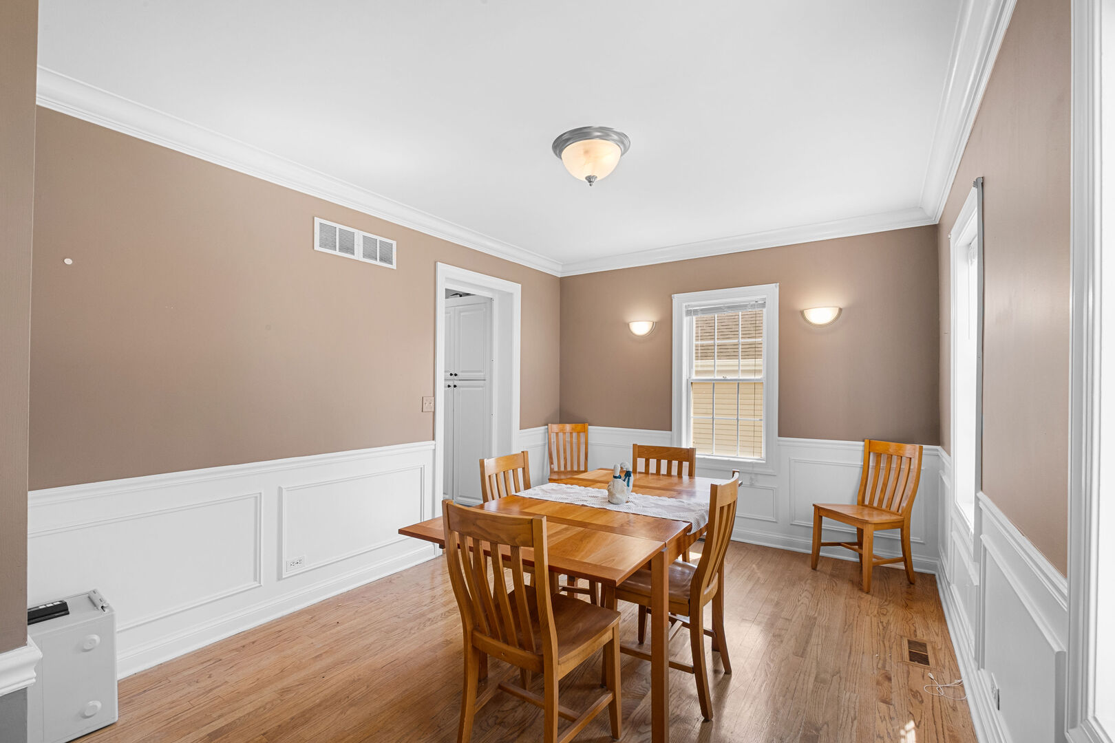 1316 Whitcomb Avenue Property Photo 3