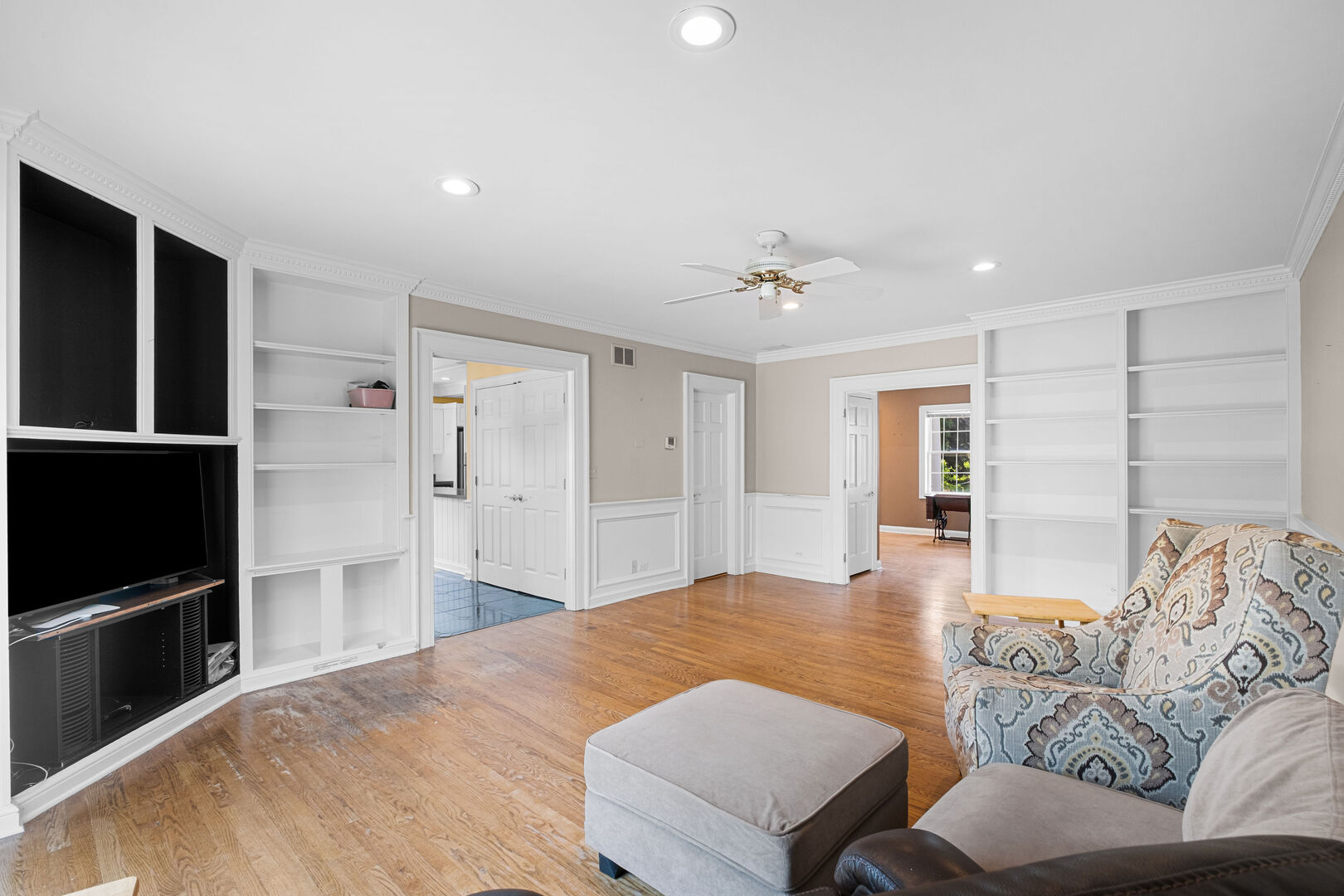 1316 Whitcomb Avenue Property Photo 9